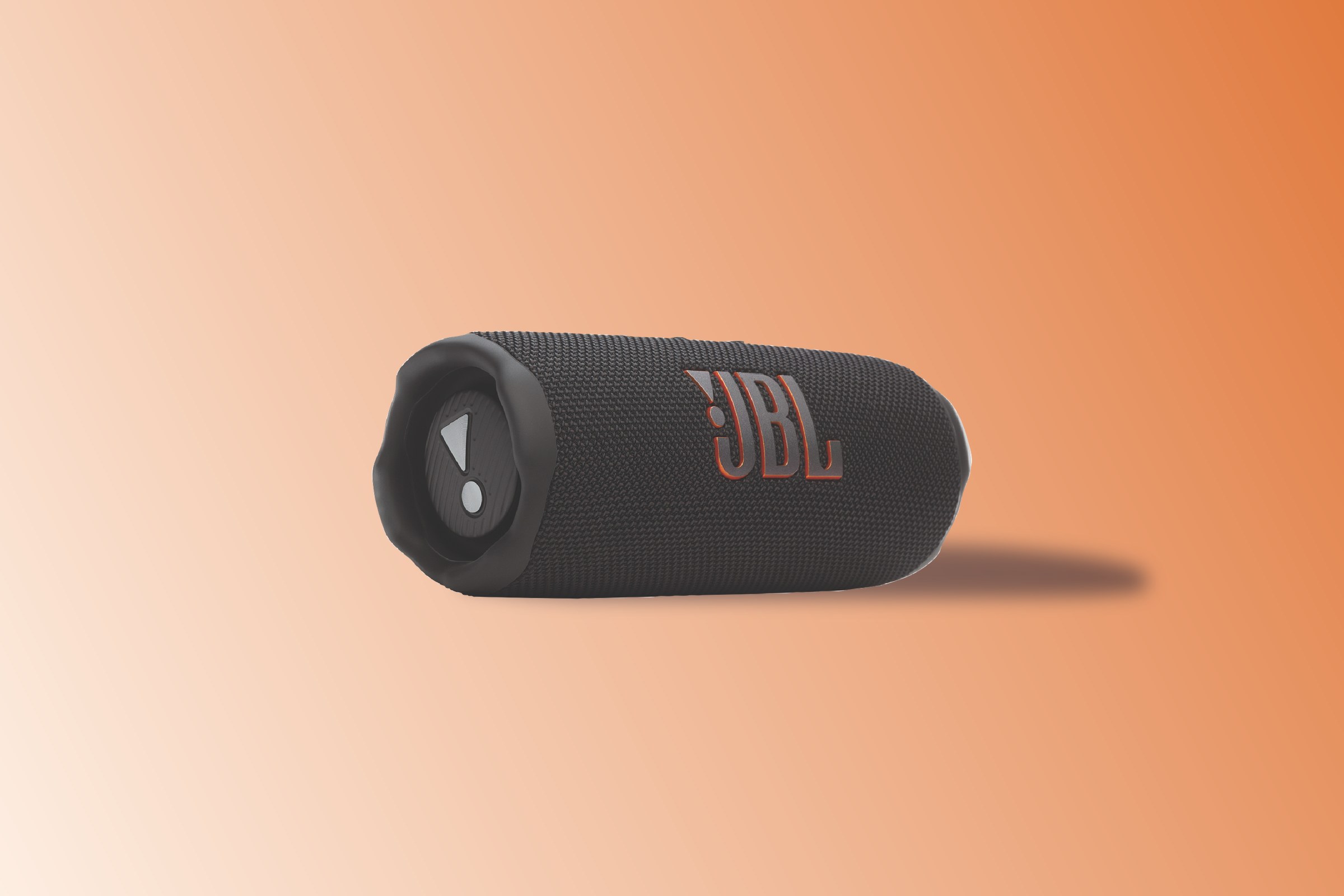 JBL Flip 7 portable Bluetooth speaker in black