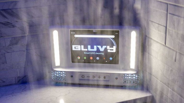 Bluvy-Smart-Shower-Mirror