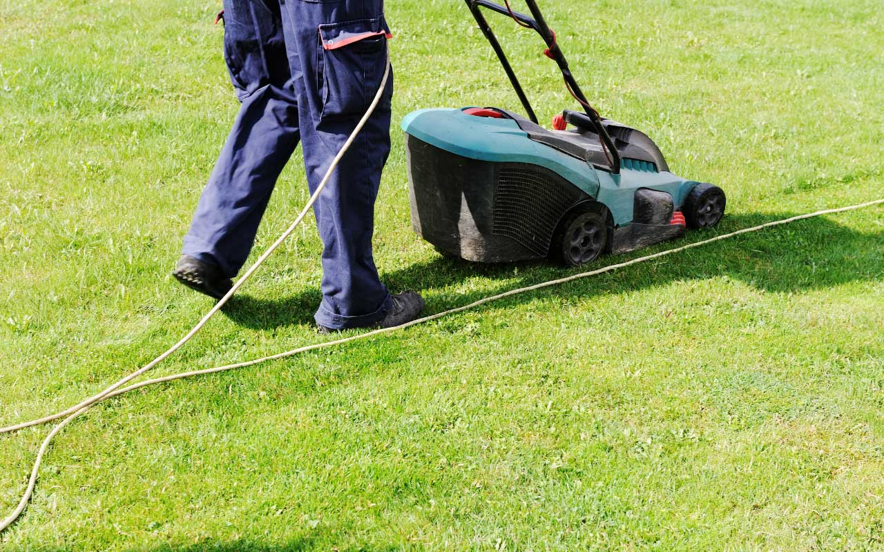 How do Corded Electric-Mowers Work