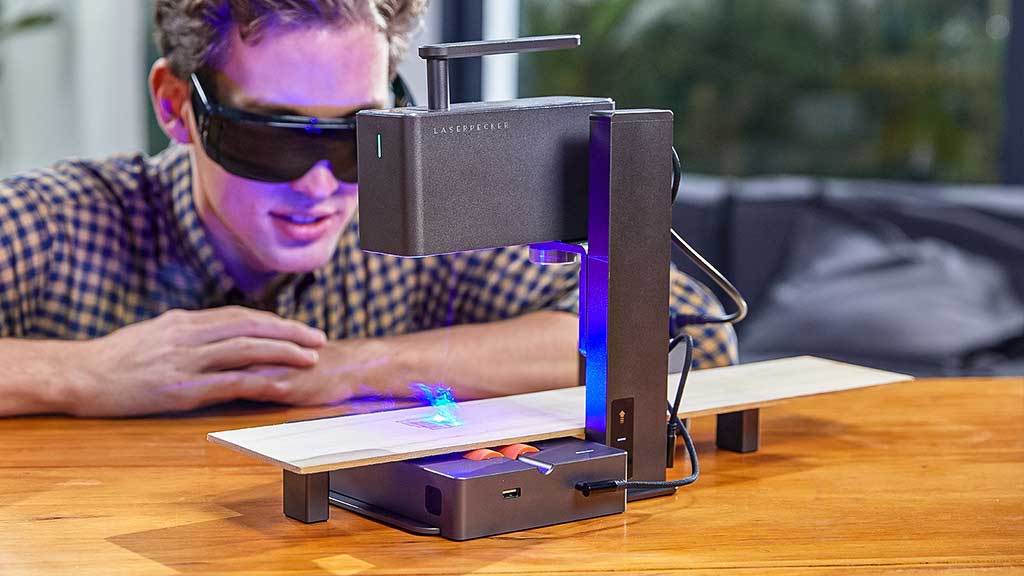 Kickstarter LaserPecker 2