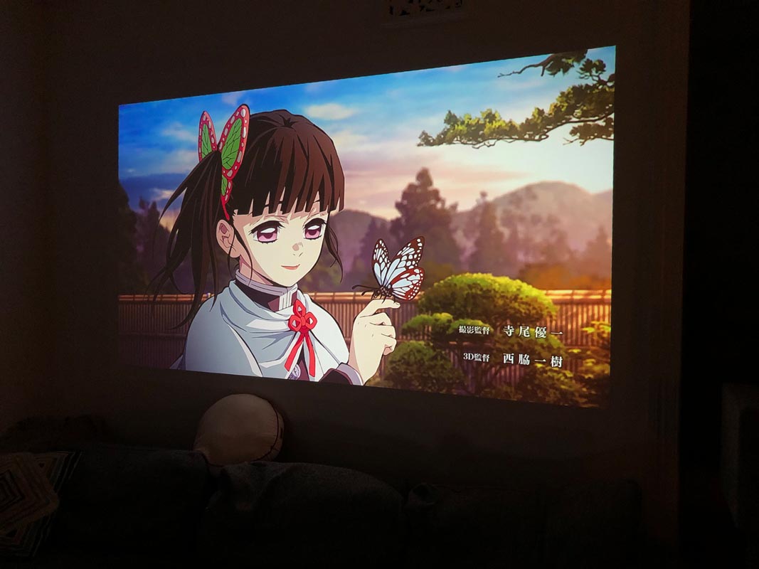 MoGo Pro+ Watching Anime