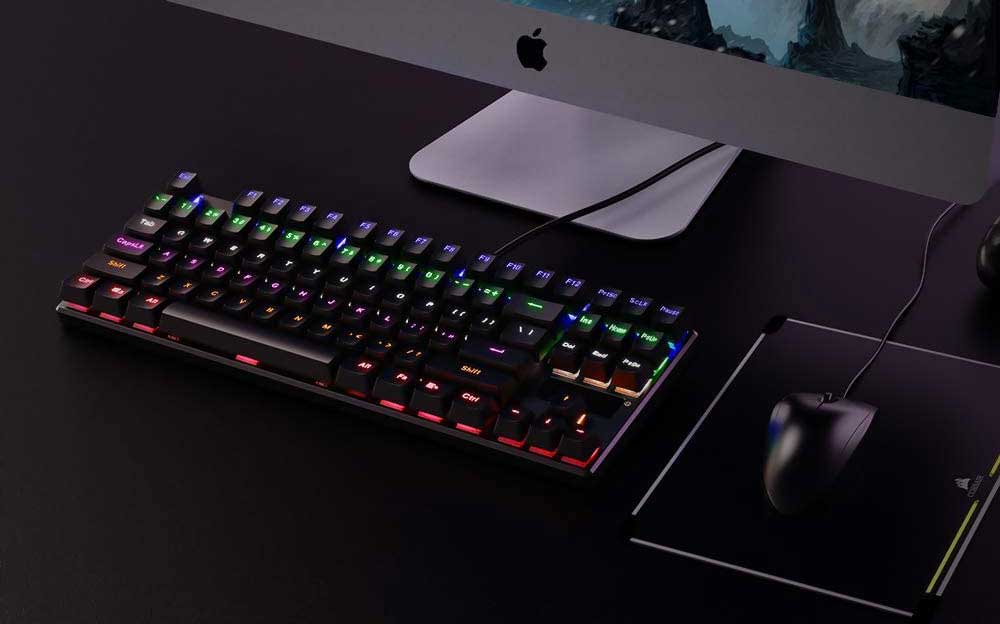 STOGA-Mechanical-Gaming Keyboard On Desk