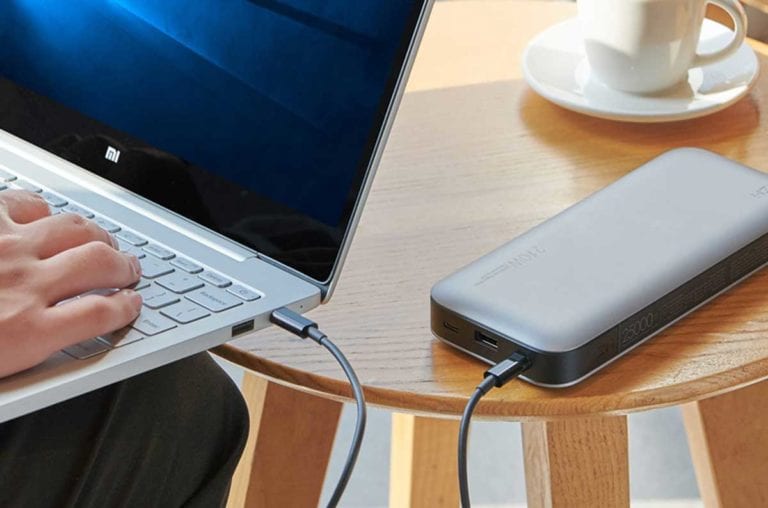 ZMI-No.-20--A-Powerbank-Capable-of-up-to-210W-Fast-Charging